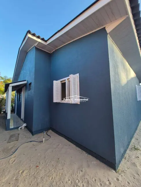 Foto 5 de Casa com 3 quartos à venda, 300m2 em Balneario Arroio Do Silva - SC