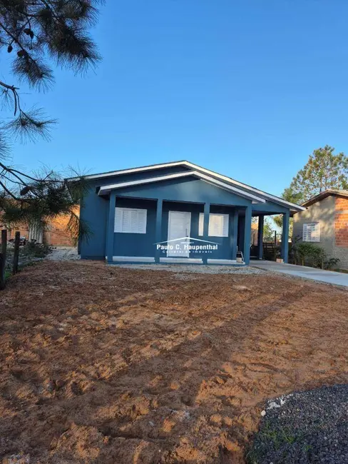 Foto 2 de Casa com 3 quartos à venda, 300m2 em Balneario Arroio Do Silva - SC