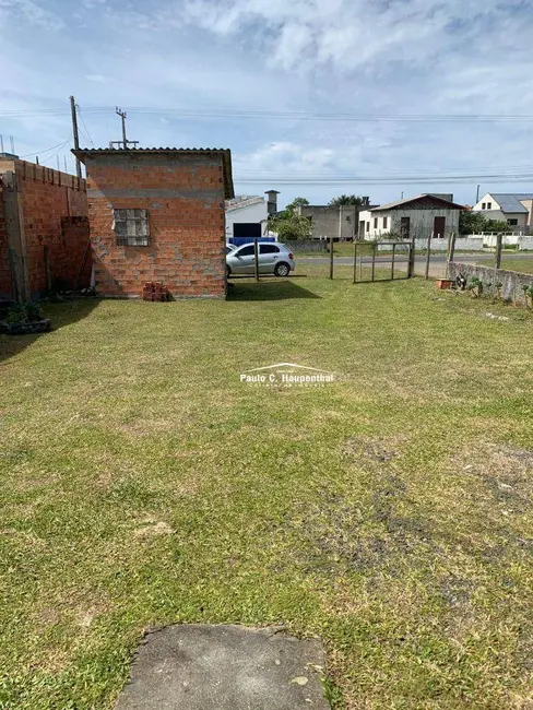 Foto 4 de Casa com 2 quartos para alugar, 330m2 em Balneario Arroio Do Silva - SC