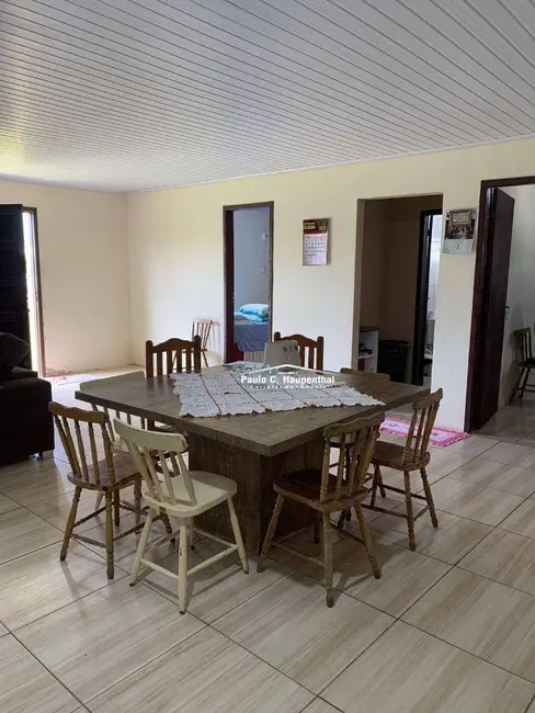 Foto 8 de Casa com 2 quartos para alugar, 330m2 em Balneario Arroio Do Silva - SC