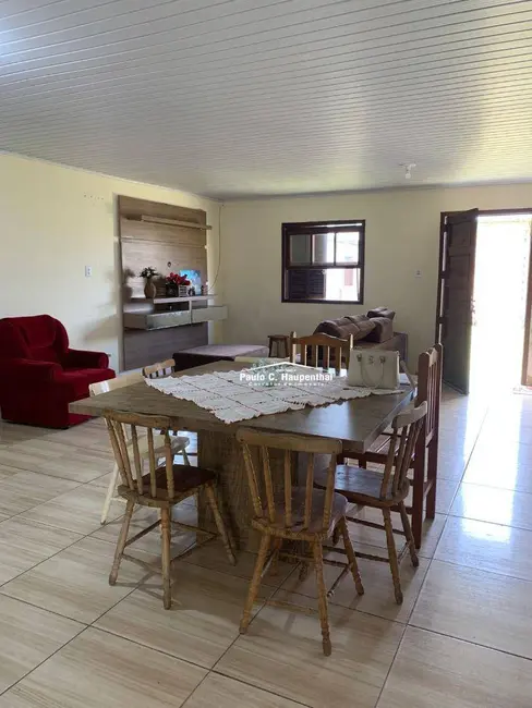 Foto 7 de Casa com 2 quartos para alugar, 330m2 em Balneario Arroio Do Silva - SC