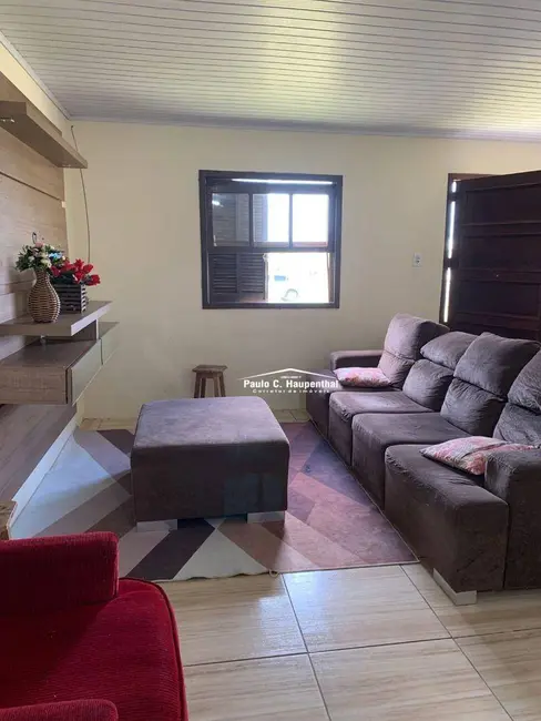 Foto 9 de Casa com 2 quartos para alugar, 330m2 em Balneario Arroio Do Silva - SC