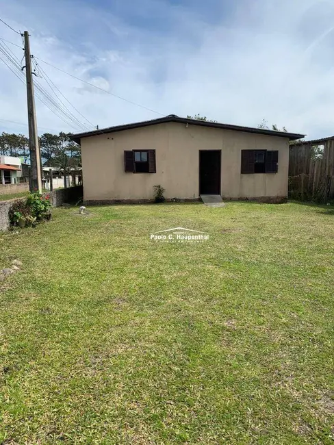 Foto 1 de Casa com 2 quartos para alugar, 330m2 em Balneario Arroio Do Silva - SC