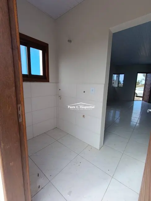 Foto 6 de Casa com 2 quartos à venda, 225m2 em Balneario Arroio Do Silva - SC