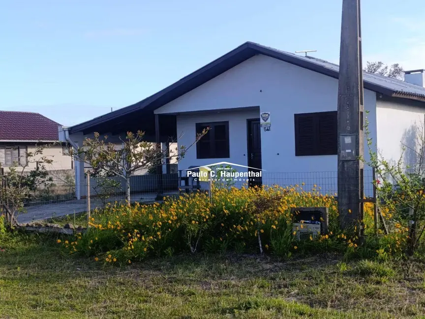 Foto 3 de Terreno / Lote à venda, 300m2 em Balneario Arroio Do Silva - SC