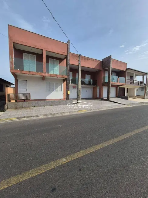 Foto 2 de Apartamento com 2 quartos para alugar, 70m2 em Balneario Arroio Do Silva - SC