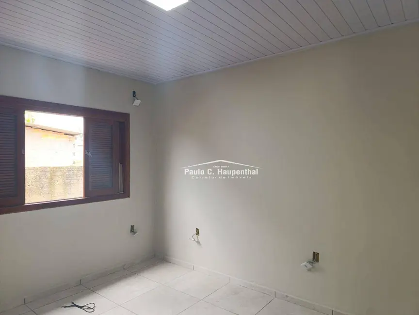 Foto 9 de Casa com 2 quartos à venda, 300m2 em Jardim Cibeli, Ararangua - SC