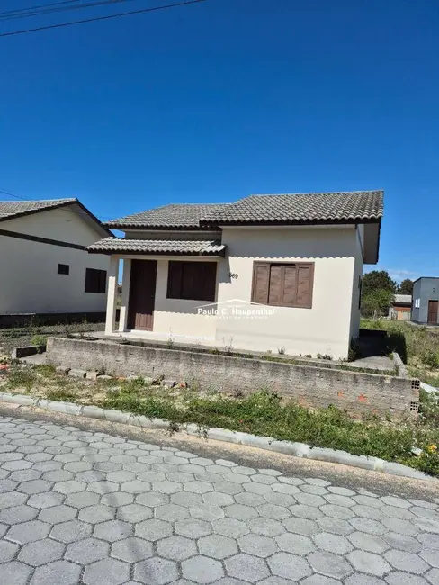 Foto 1 de Casa com 2 quartos à venda, 182m2 em Balneario Arroio Do Silva - SC