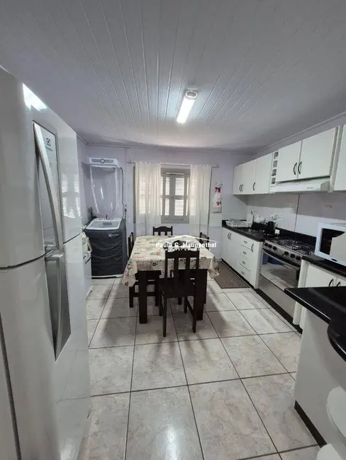 Foto 4 de Apartamento com 2 quartos para alugar, 80m2 em Centro, Balneario Arroio Do Silva - SC