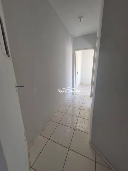 Foto 4 de Apartamento com 2 quartos para alugar, 60m2 em Jardim das Avenidas, Ararangua - SC