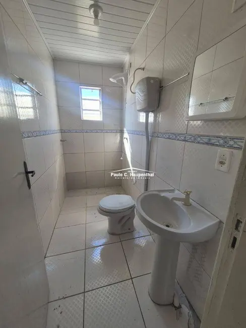 Foto 7 de Apartamento com 2 quartos para alugar, 60m2 em Jardim das Avenidas, Ararangua - SC