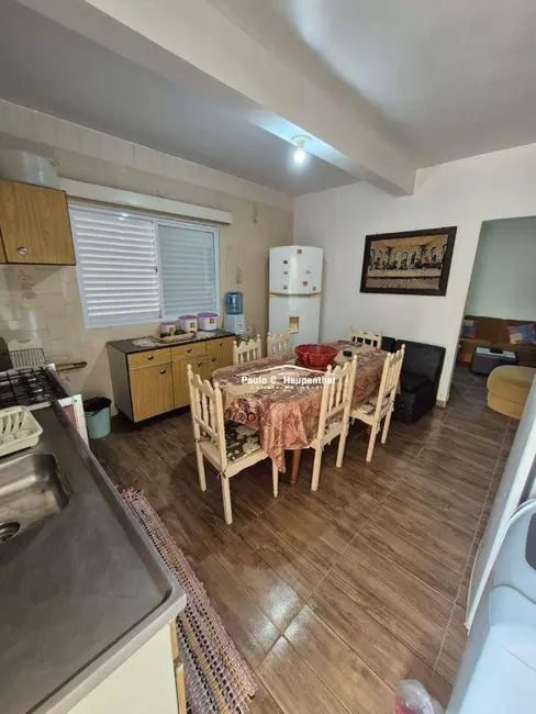 Foto 4 de Casa com 3 quartos para alugar, 324m2 em Centro, Balneario Arroio Do Silva - SC