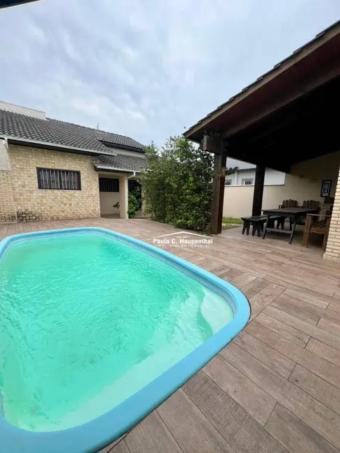 Foto 3 de Casa com 2 quartos à venda, 300m2 em Balneario Arroio Do Silva - SC