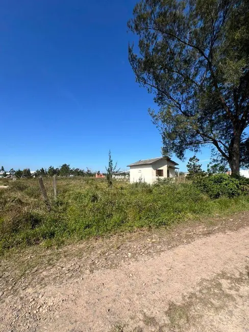 Foto 2 de Terreno / Lote à venda, 300m2 em Balneario Arroio Do Silva - SC