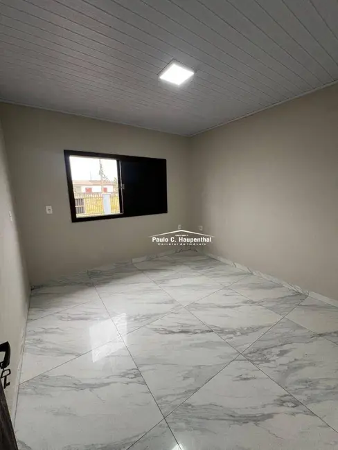 Foto 6 de Casa com 3 quartos à venda, 300m2 em Balneario Arroio Do Silva - SC