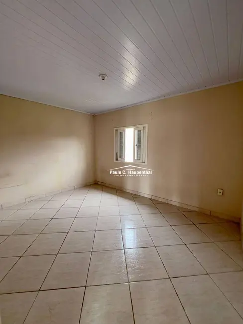 Casa com 2 quartos à venda, 300m2 em Balneario Arroio Do Silva - SC - imagem 8 Foto 8 de Casa com 2 quartos à venda, 300m2 em Balneario Arroio Do Silva - SC