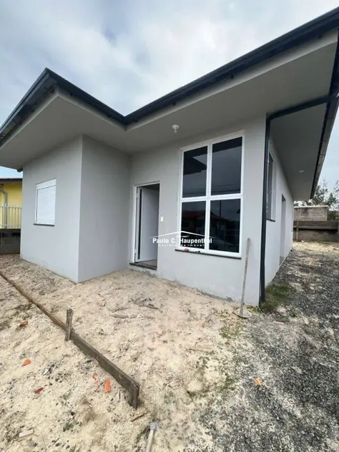 Foto 1 de Casa com 3 quartos à venda, 300m2 em Balneario Arroio Do Silva - SC