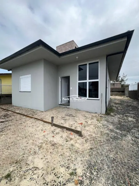 Foto 2 de Casa com 3 quartos à venda, 300m2 em Balneario Arroio Do Silva - SC