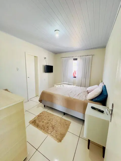 Foto 9 de Casa com 3 quartos à venda, 300m2 em Balneario Arroio Do Silva - SC