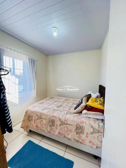 Foto 6 de Casa com 3 quartos à venda, 300m2 em Balneario Arroio Do Silva - SC