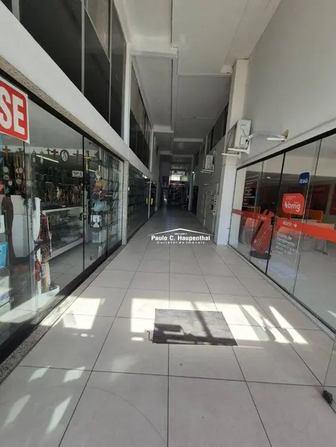 Foto 4 de Apartamento com 1 quarto para alugar, 45m2 em Centro, Ararangua - SC