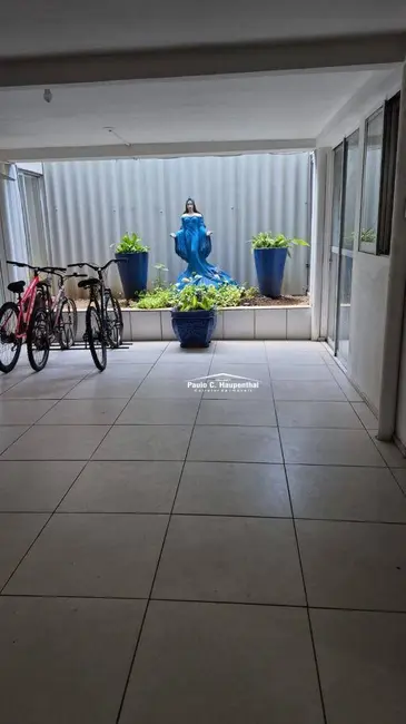Foto 4 de Apartamento com 2 quartos para alugar, 48m2 em Centro, Ararangua - SC
