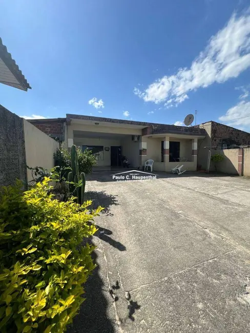 Foto 1 de Casa com 4 quartos à venda, 300m2 em Jardim das Avenidas, Ararangua - SC