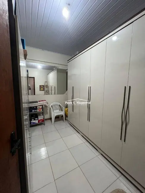 Foto 9 de Casa com 4 quartos à venda, 300m2 em Jardim das Avenidas, Ararangua - SC