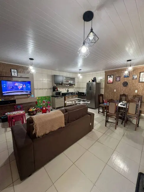 Foto 3 de Casa com 4 quartos à venda, 300m2 em Jardim das Avenidas, Ararangua - SC