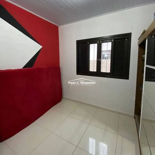 Foto 8 de Casa com 3 quartos à venda, 300m2 em Balneario Arroio Do Silva - SC