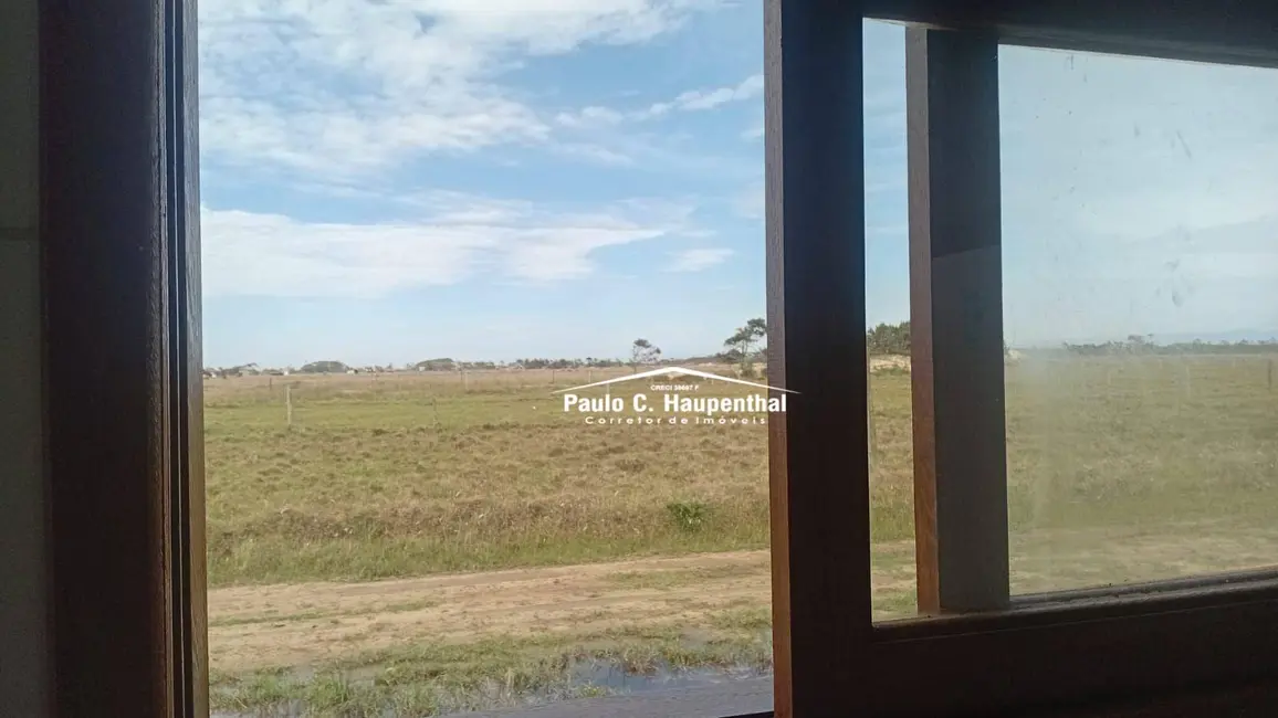 Casa com 2 quartos para alugar, 300m2 em Balneario Arroio Do Silva - SC - imagem 7 Foto 7 de Casa com 2 quartos para alugar, 300m2 em Balneario Arroio Do Silva - SC