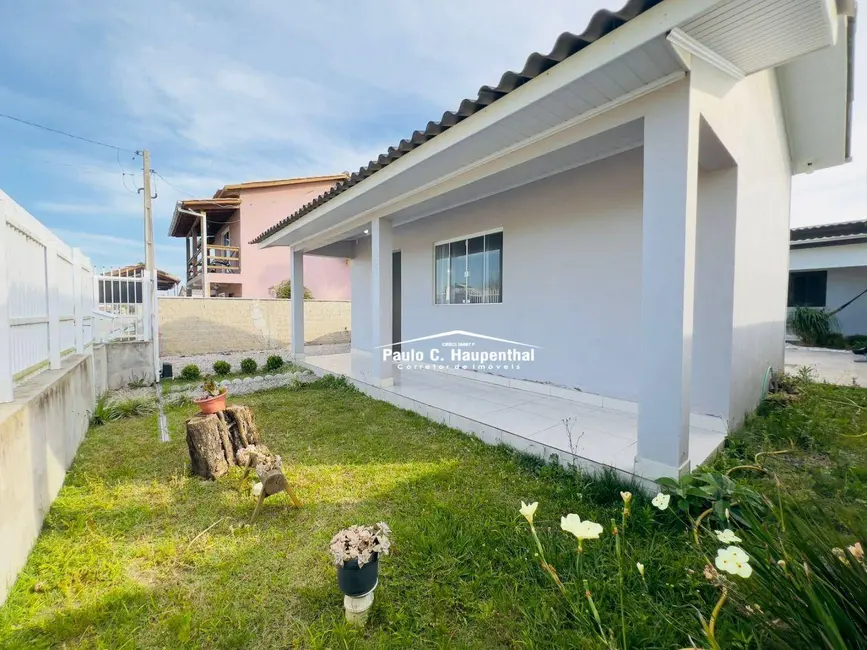 Foto 1 de Casa com 2 quartos à venda e para alugar, 300m2 em Balneario Arroio Do Silva - SC