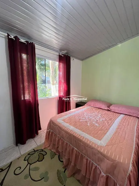 Foto 4 de Casa com 3 quartos à venda, 375m2 em Centro, Balneario Arroio Do Silva - SC