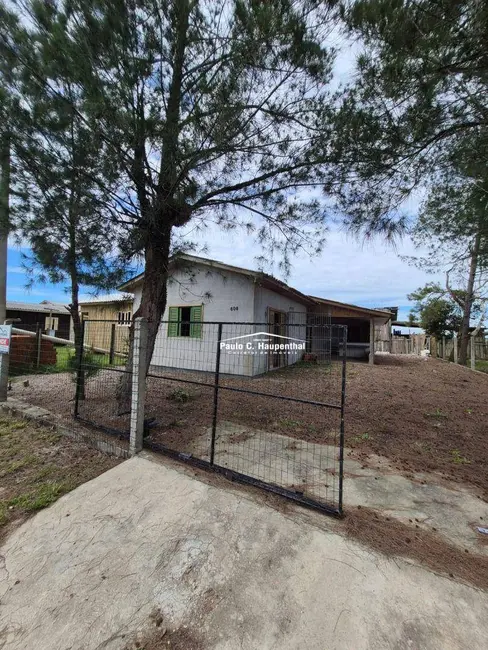 Foto 1 de Casa com 2 quartos à venda, 300m2 em Balneario Arroio Do Silva - SC