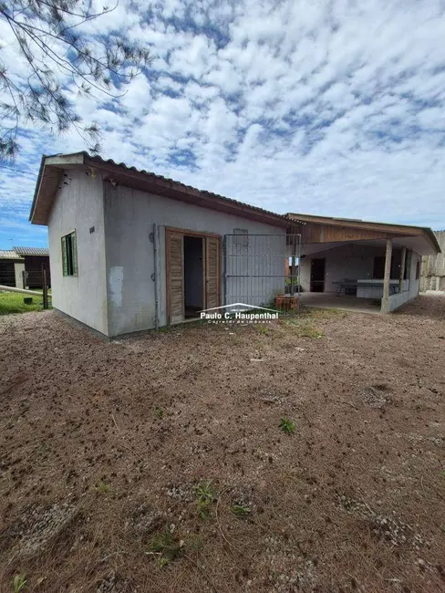 Foto 3 de Casa com 2 quartos à venda, 300m2 em Balneario Arroio Do Silva - SC