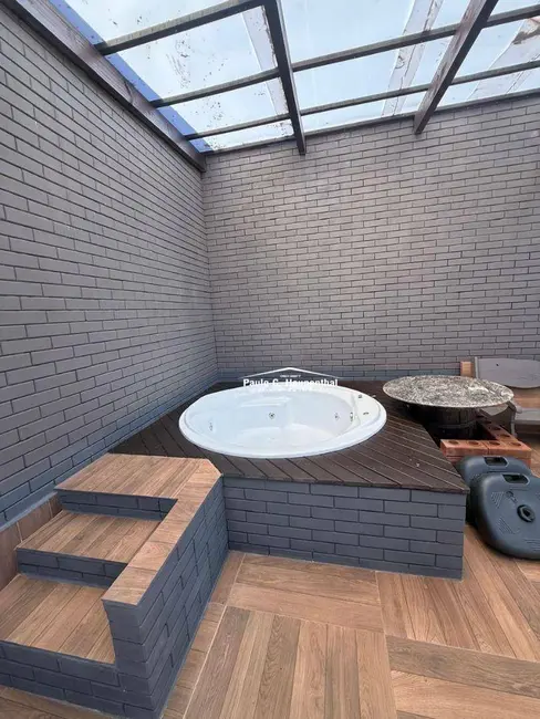 Casa com 3 quartos à venda, 336m2 em Balneario Arroio Do Silva - SC - imagem 6 Foto 6 de Casa com 3 quartos à venda, 336m2 em Balneario Arroio Do Silva - SC