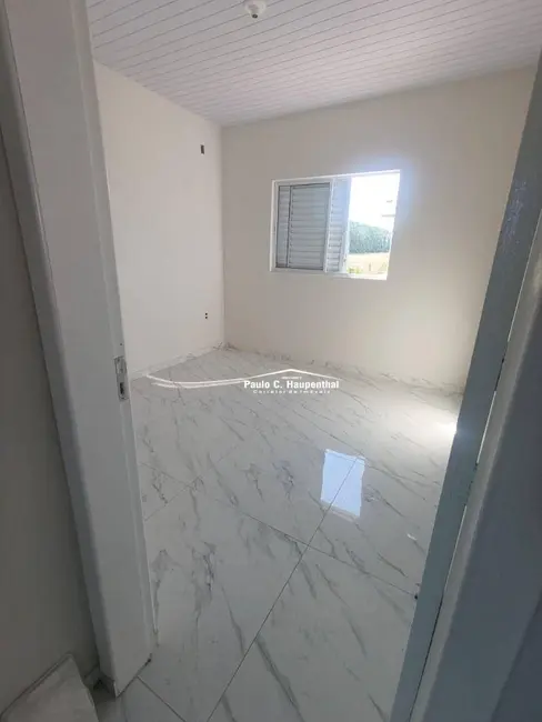 Casa com 2 quartos à venda, 300m2 em Ararangua - SC - imagem 6 Foto 6 de Casa com 2 quartos à venda, 300m2 em Ararangua - SC
