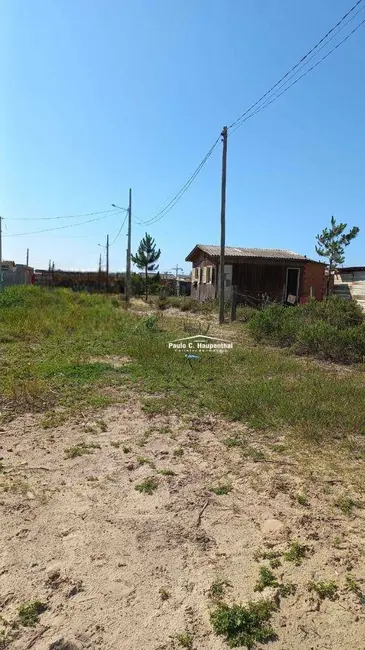 Terreno / Lote à venda, 300m2 em Balneario Arroio Do Silva - SC - imagem 2 Foto 2 de Terreno / Lote à venda, 300m2 em Balneario Arroio Do Silva - SC