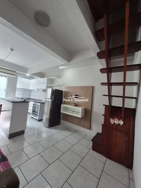 Foto 5 de Apartamento com 2 quartos para alugar, 300m2 em Centro, Ararangua - SC