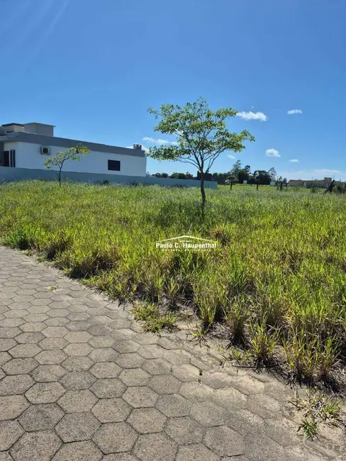 Foto 1 de Terreno / Lote à venda, 300m2 em Jardim Cibeli, Ararangua - SC