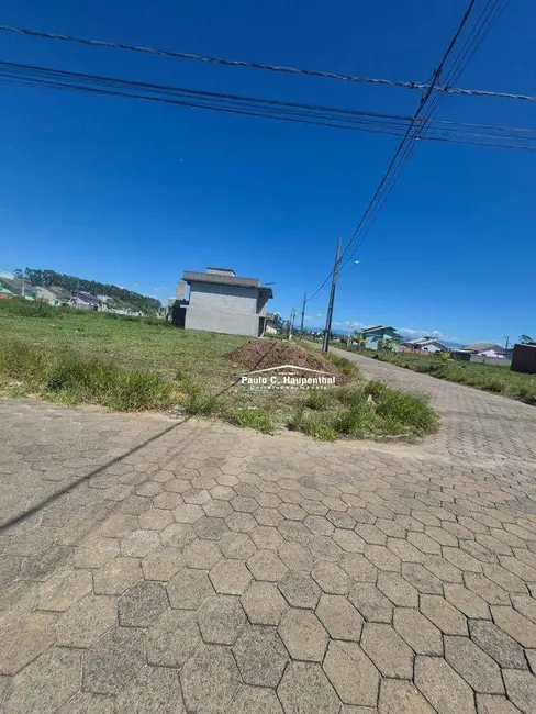 Foto 2 de Terreno / Lote à venda, 300m2 em Ararangua - SC