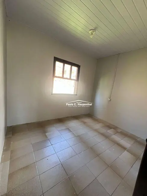 Foto 3 de Casa com 2 quartos à venda, 300m2 em Balneario Arroio Do Silva - SC