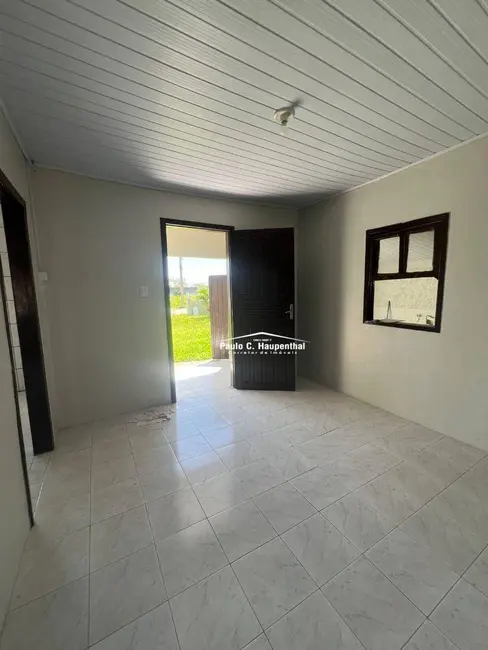 Foto 8 de Casa com 2 quartos à venda, 300m2 em Balneario Arroio Do Silva - SC