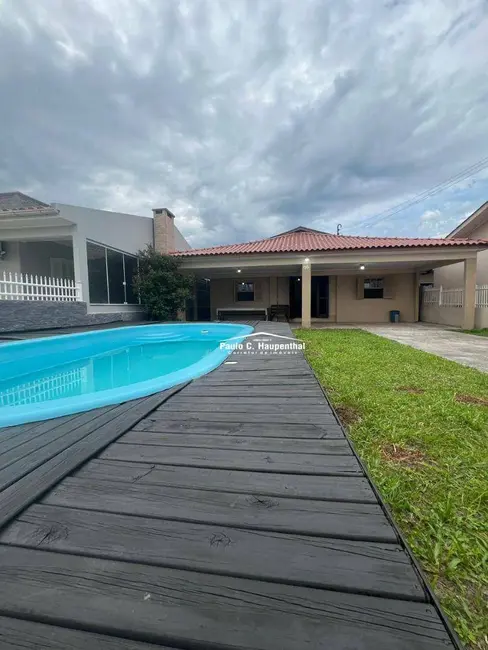 Foto 1 de Casa com 5 quartos à venda, 300m2 em Balneario Arroio Do Silva - SC