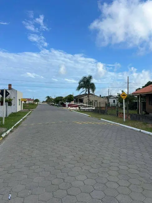 Foto 4 de Casa com 3 quartos à venda, 300m2 em Balneario Arroio Do Silva - SC