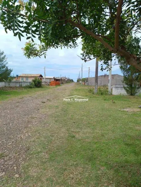 Foto 2 de Casa com 2 quartos à venda, 300m2 em Balneario Arroio Do Silva - SC