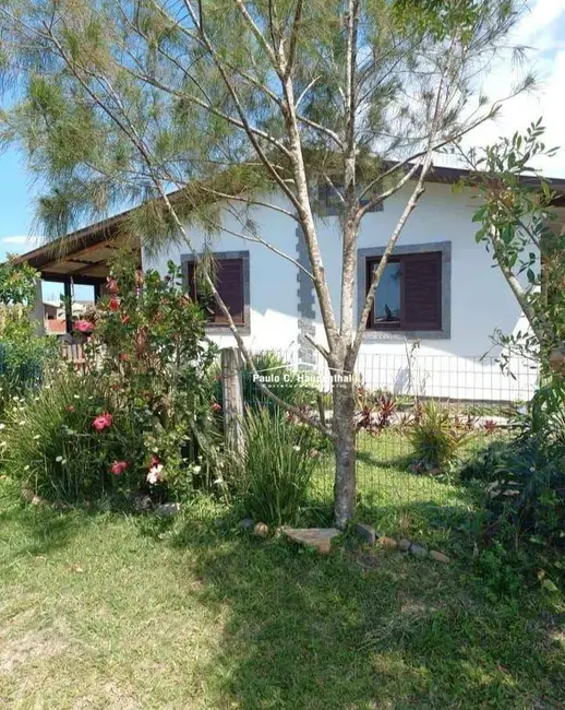 Foto 1 de Casa com 2 quartos à venda, 300m2 em Balneario Arroio Do Silva - SC