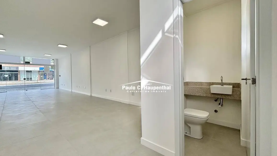 Foto 6 de Sala Comercial à venda e para alugar, 72m2 em Jardim das Avenidas, Ararangua - SC