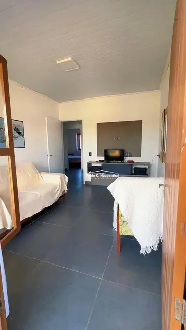 Foto 4 de Casa com 3 quartos à venda, 300m2 em Centro, Balneario Arroio Do Silva - SC
