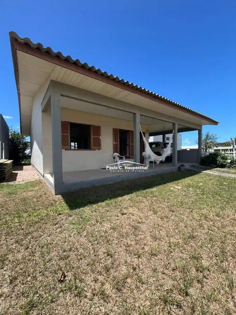 Foto 2 de Casa com 3 quartos à venda, 300m2 em Centro, Balneario Arroio Do Silva - SC